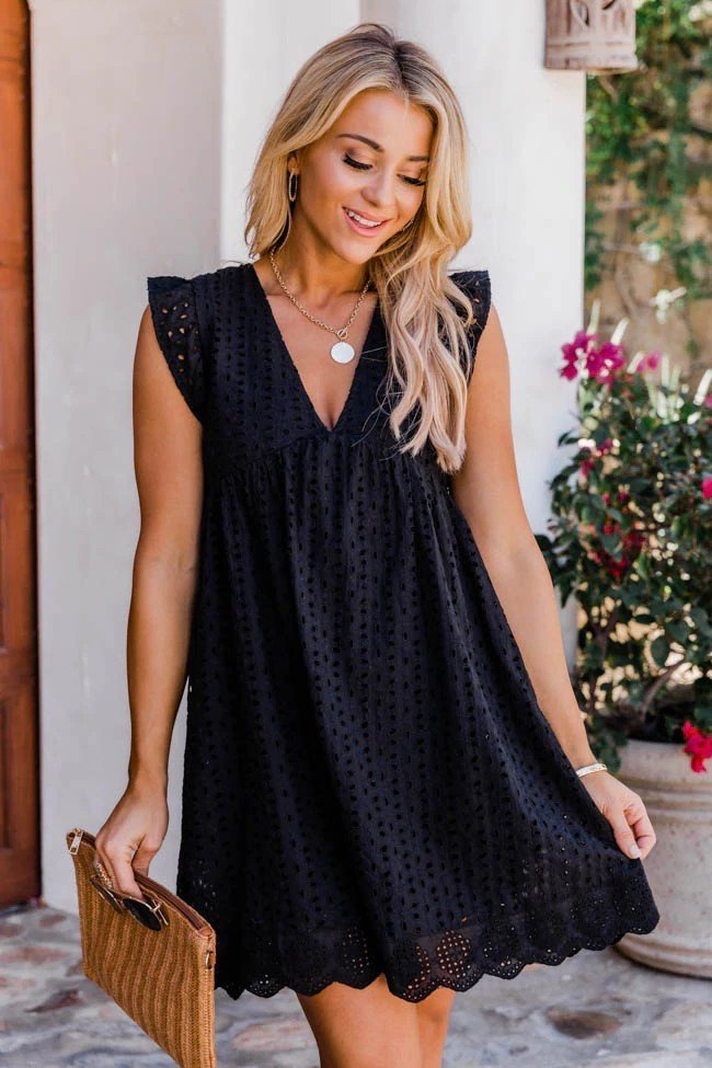 LacePlay Jumpsuit - Look Feminine & Comfy
