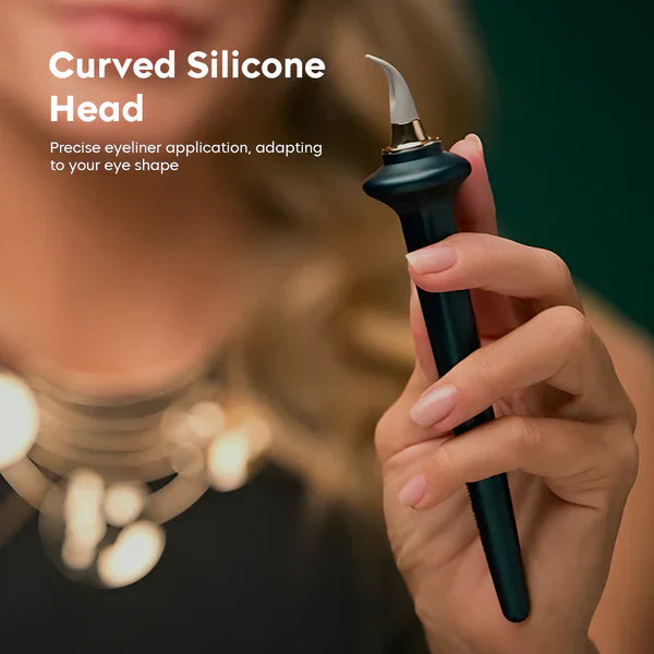 Effortless Winged Liner in Seconds – LinerPro™