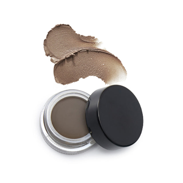 Effortless Winged Liner in Seconds – LinerPro™