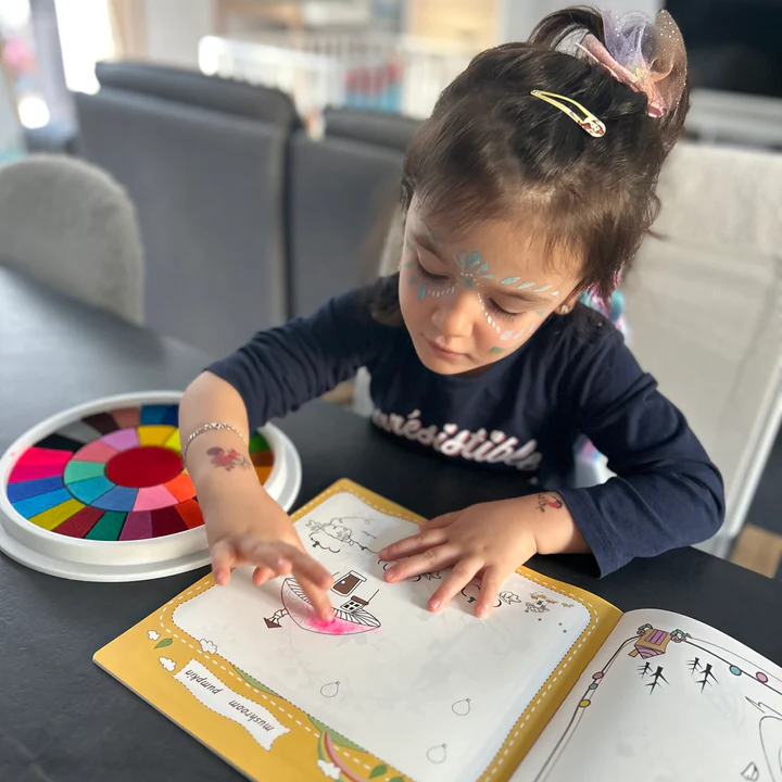 ColorCraft™ Mess-Free Artistic Exploration