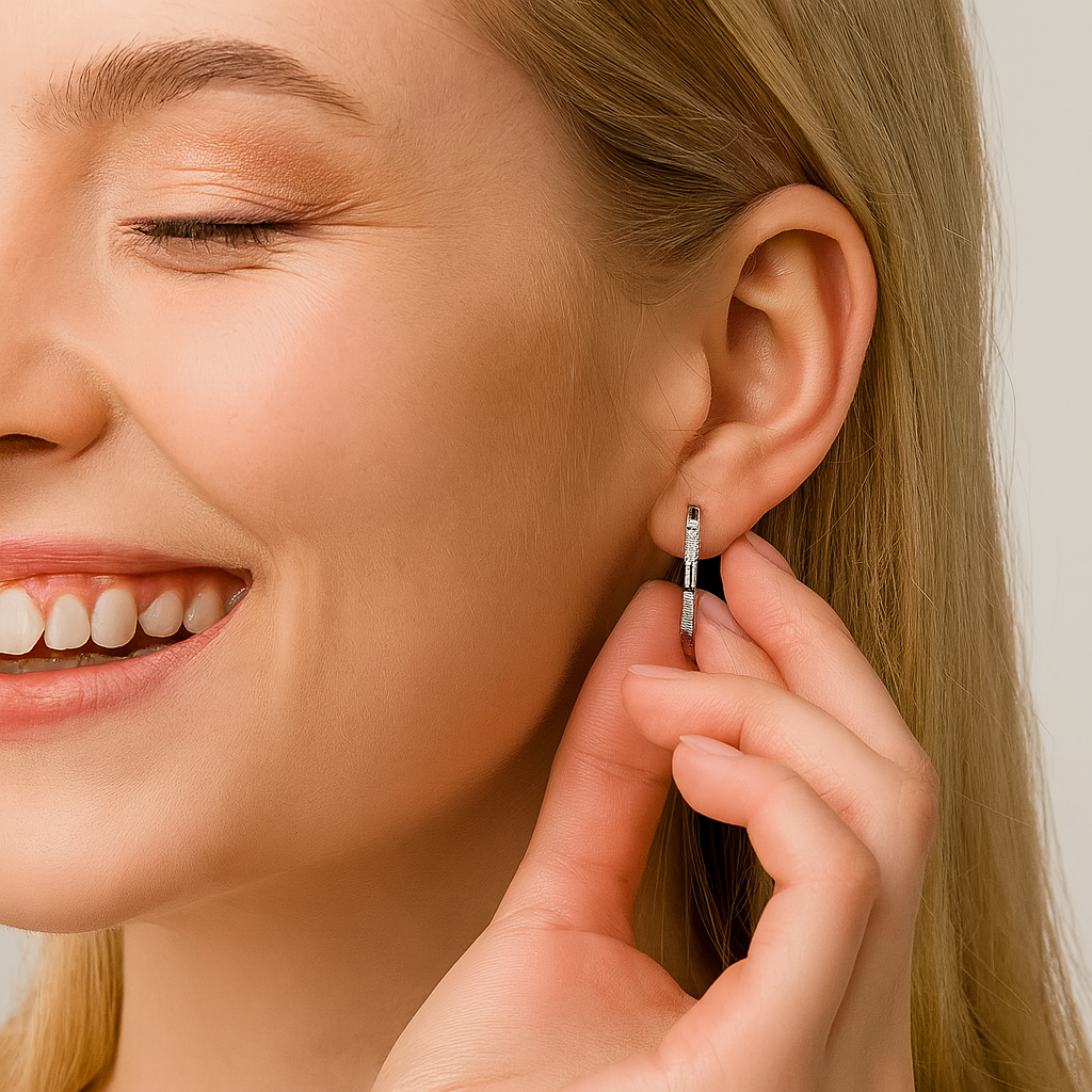 Elegant Zirconia Earrings in Gold