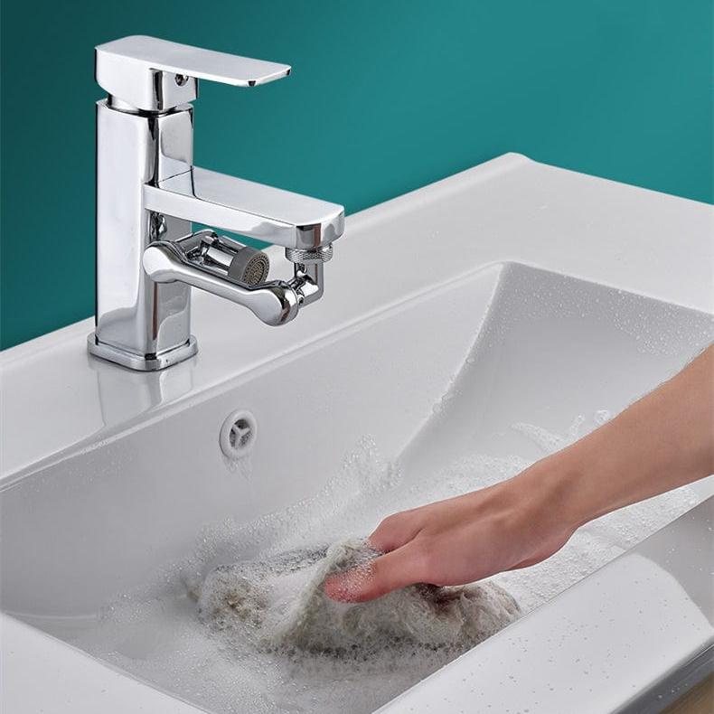 TwistClean™ Rotating faucet extension