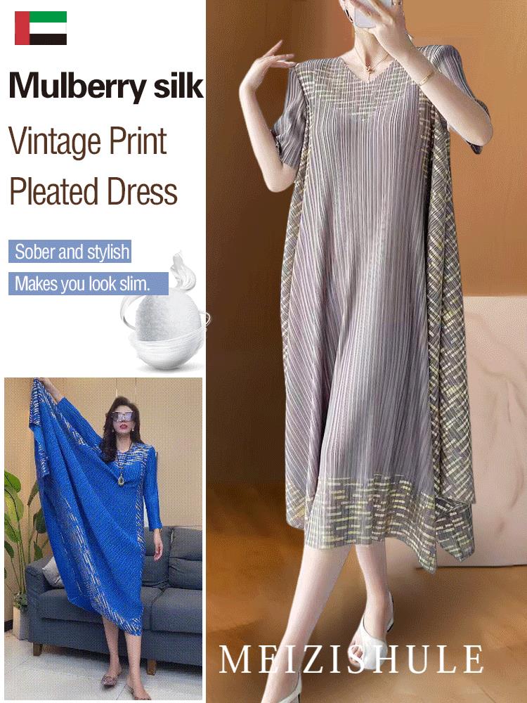 Anna™ Vintage Pleated Dress