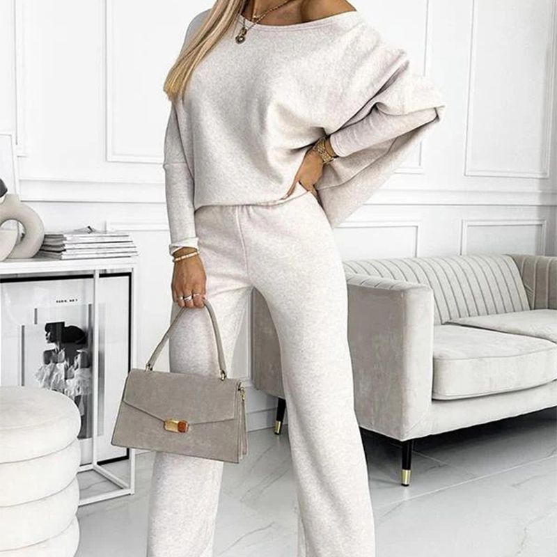 Jasmine™ Pullover and Loose Pants Set