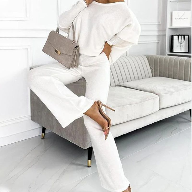 Jasmine™ Pullover and Loose Pants Set